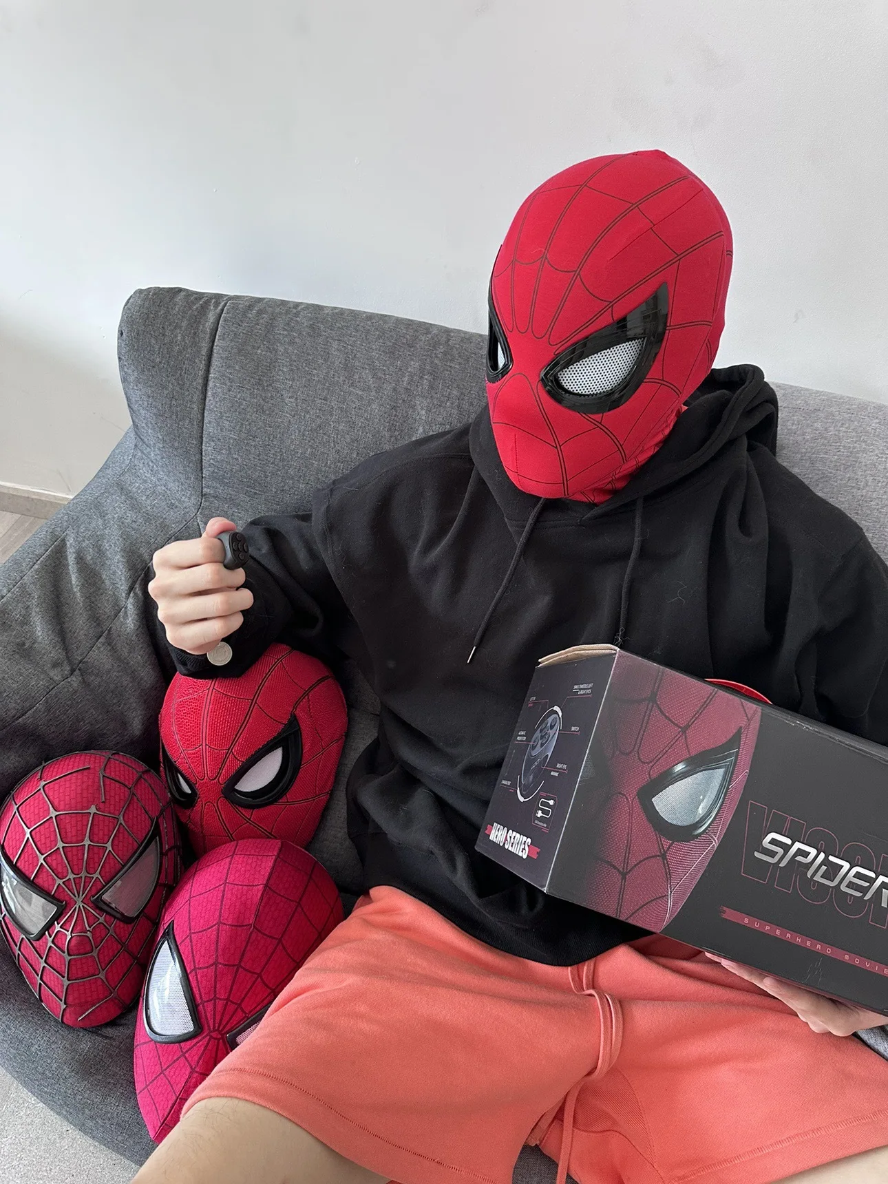 1:1 Spider-Man-Helm-Maske mit  – Men Accessories Collection Bewertung und Preis